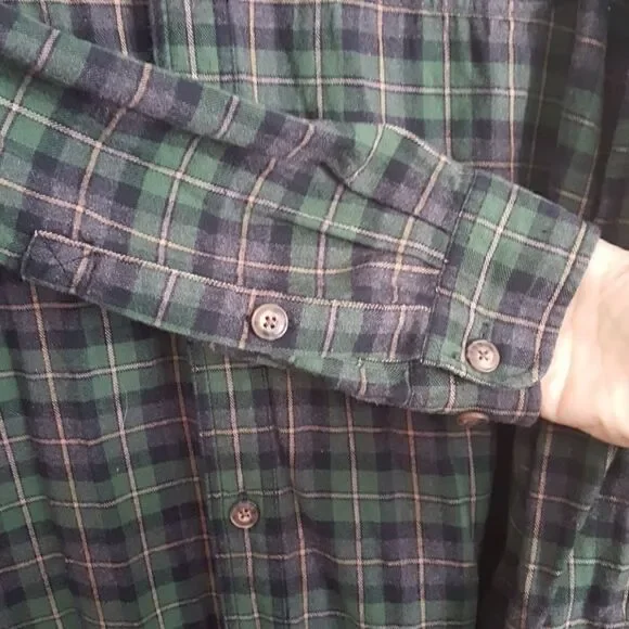 Duluth Trading Co. | Green Tall Flannel - Picture 6 of 7